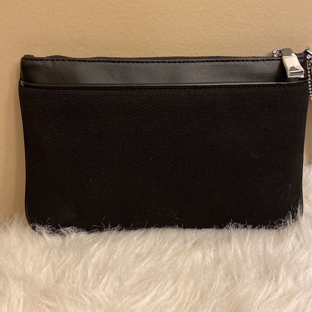 🌈NWOT Michael Kors Jet Set Zip Clutch Wristlet🌈 - Picture 5 of 8